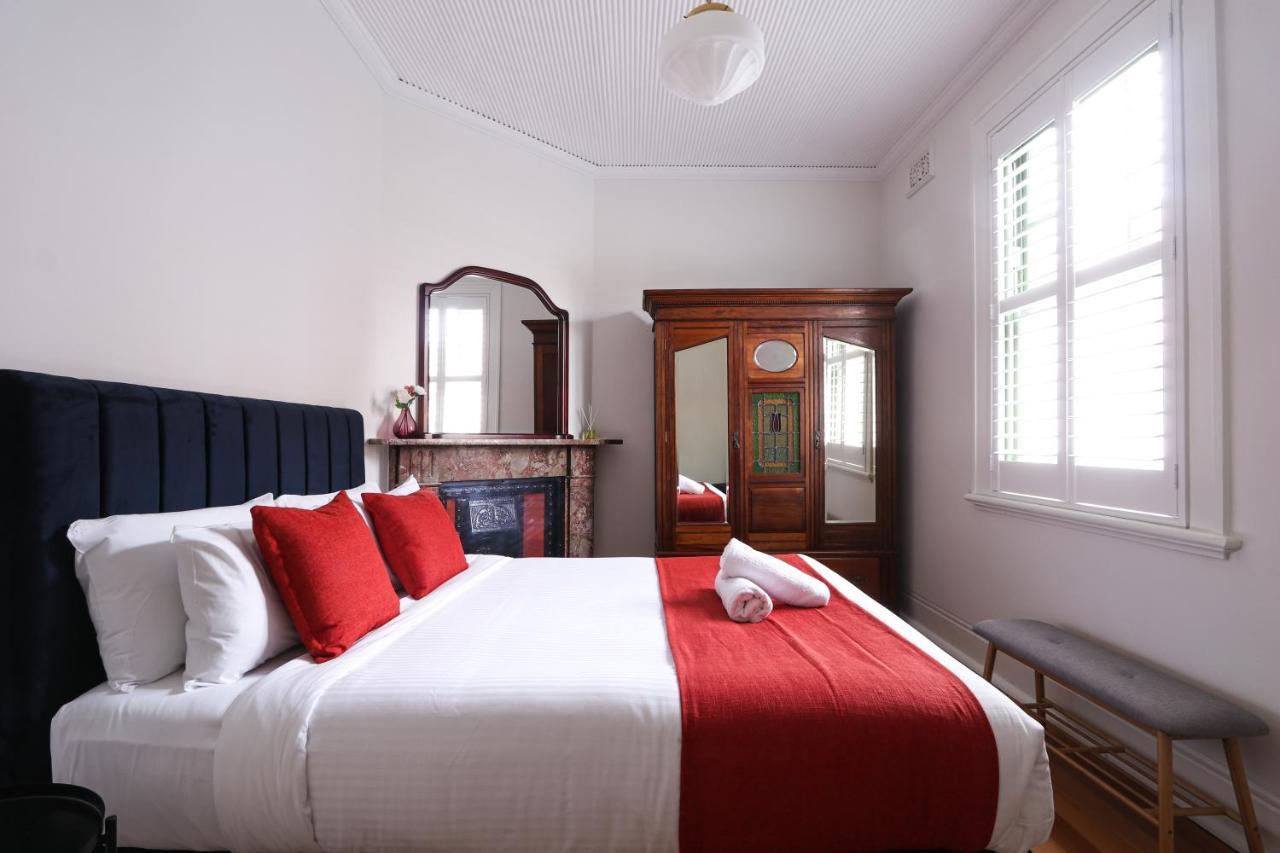 Discover The Rocks - Historical Terrace House سيدني المظهر الخارجي الصورة